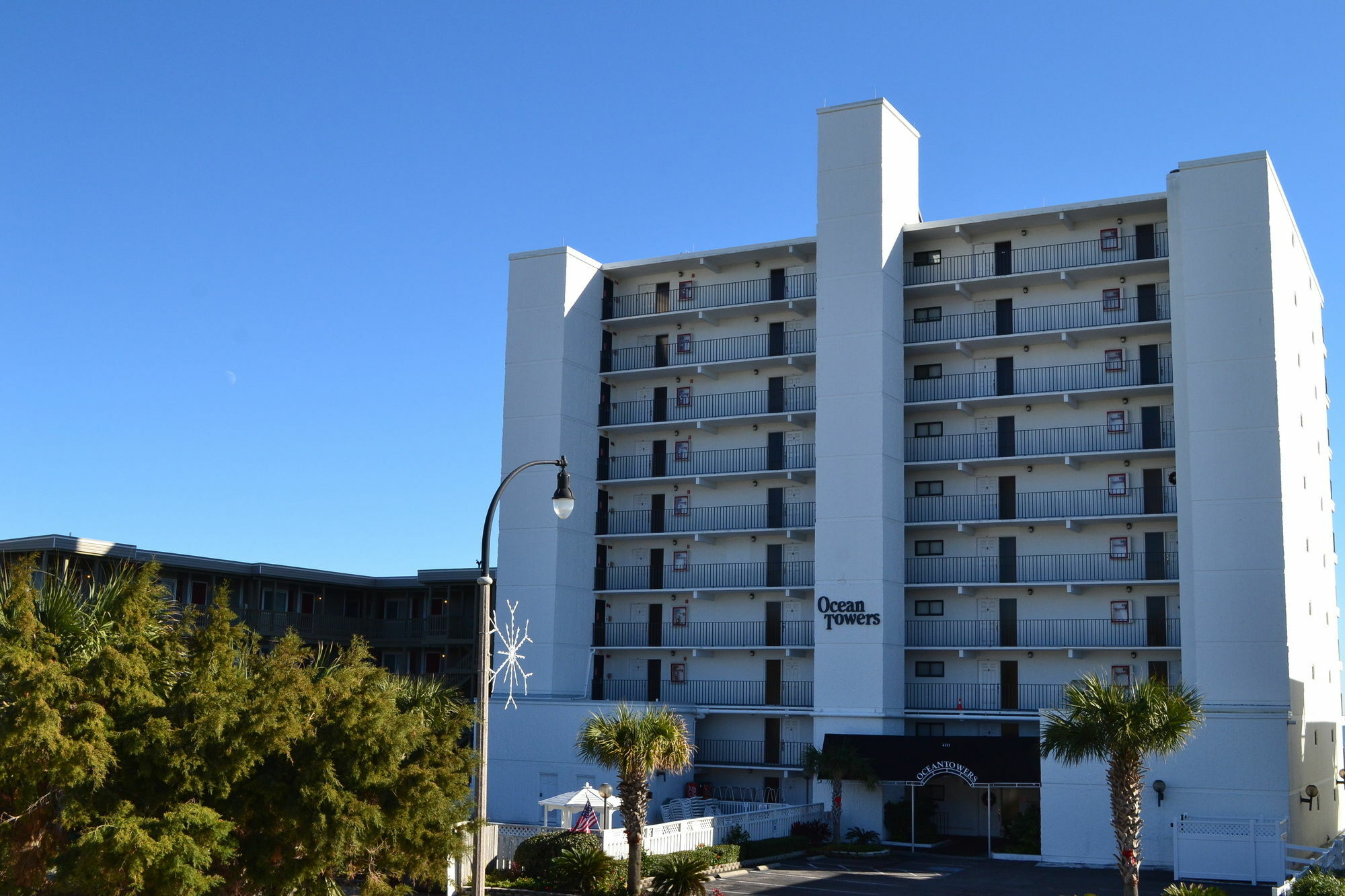 Ocean Towers Resort Atlantic Beach Exterior photo